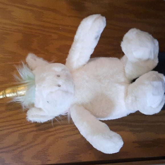 Unicorn Blanket/Plush Toy Set - Picture 5 of 7